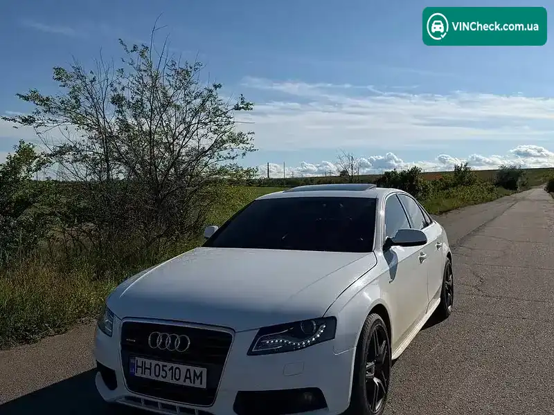 Audi A4 2011, фото з оголошення 1 з 14, VIN WAUFFAFLXCN017120