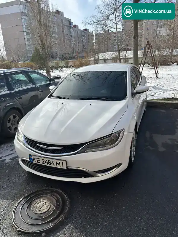 Chrysler 200 2015, фото з оголошення 2 з 21, VIN 1C3CCCAB4FN666154