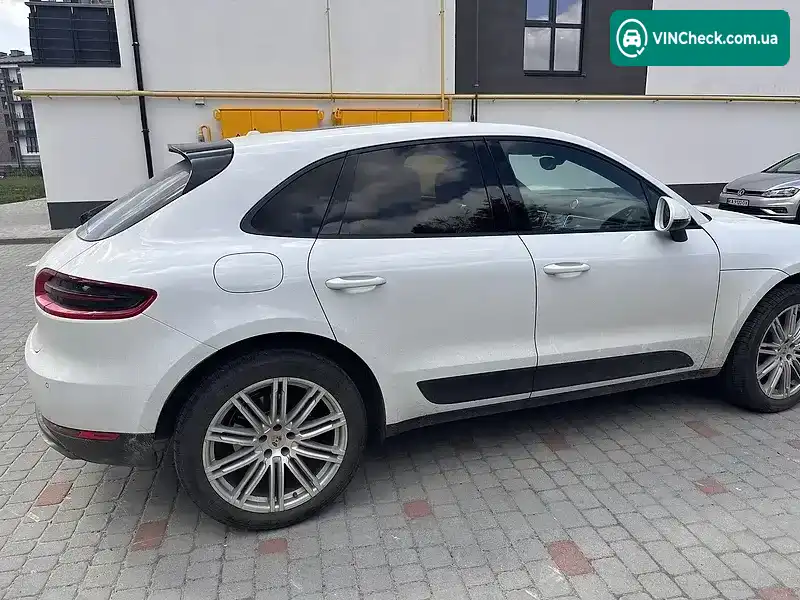 Porsche Macan 2018, фото з оголошення 2 з 8, VIN WP1AA2A58JLB10686