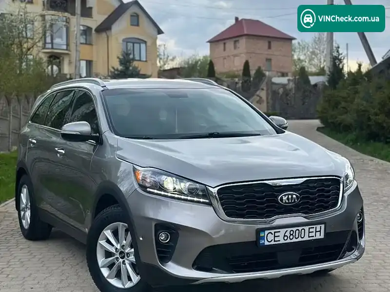 Kia Sorento 2018, фото з оголошення 2 з 20, VIN 5XYPGDA39KG535559