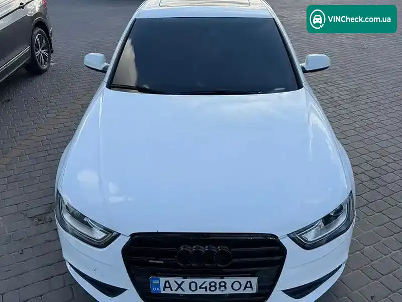 Audi A4 2012, фото з оголошення 1 з 20, VIN WAUFFAFL1DN007402