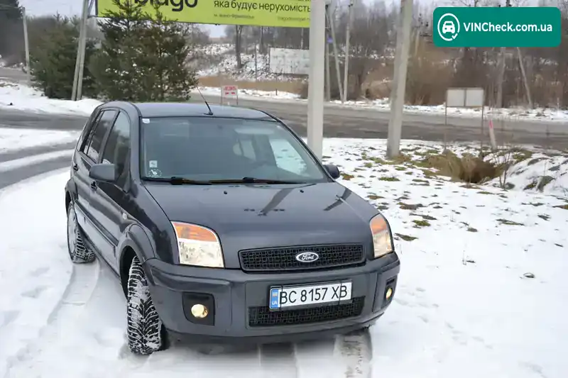 Ford Fusion 2008, фото з оголошення 2 з 21, VIN WF0UXXGAJU8L55140