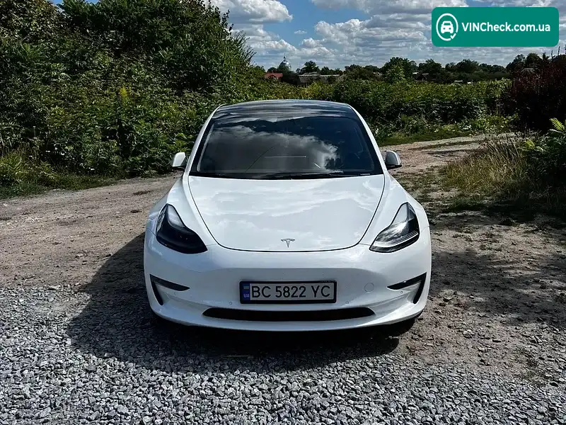 Tesla Model 3 2022, фото з оголошення 2 з 14, VIN 5YJ3E1EB5NF201769