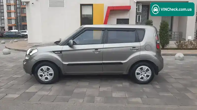 Kia Soul 2011, фото з оголошення 1 з 20, VIN KNAJT811AB7349350