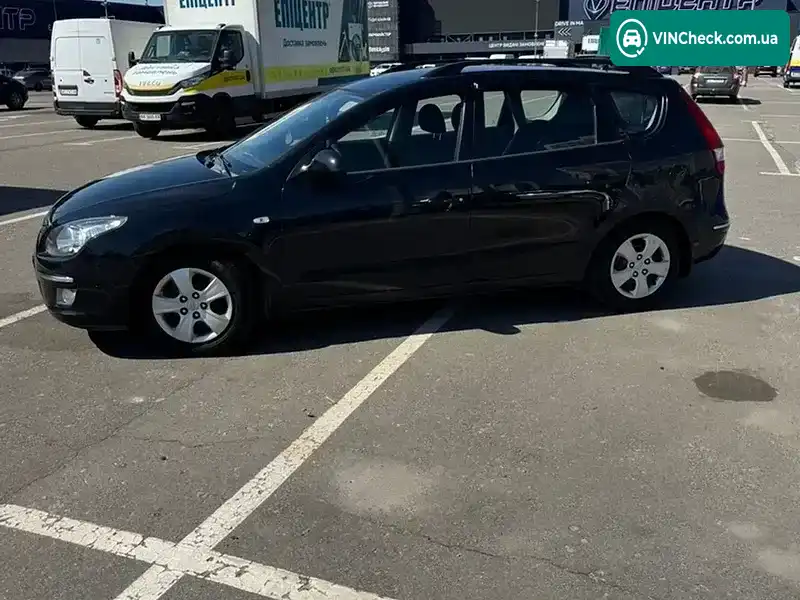 Hyundai i30 2009, фото з оголошення 2 з 15, VIN TMADC81DBAJ015075