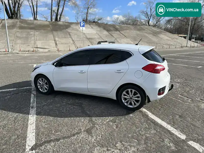 Kia Ceed 2017, фото з оголошення 2 з 20, VIN U5YHN512BHL300185