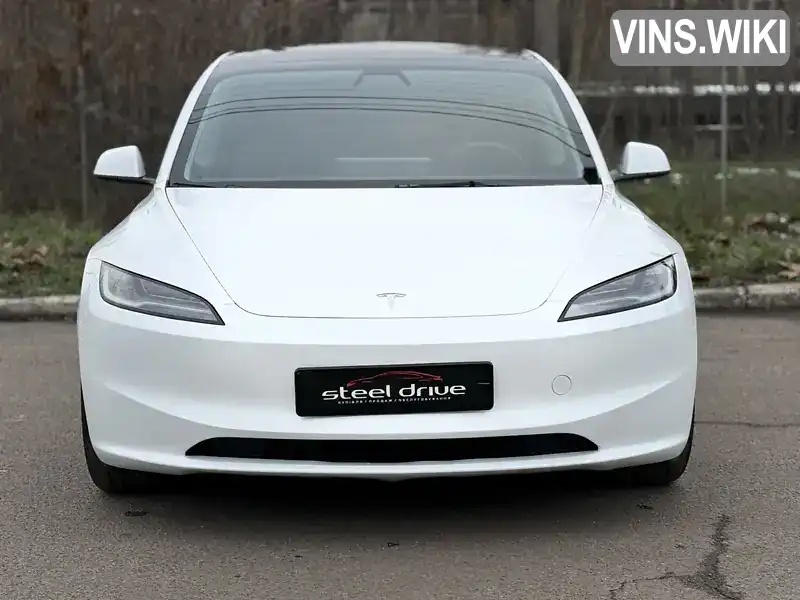 Tesla Model 3 2024, фото з оголошення 2 з 13, VIN LRW3E7FA1RC201342