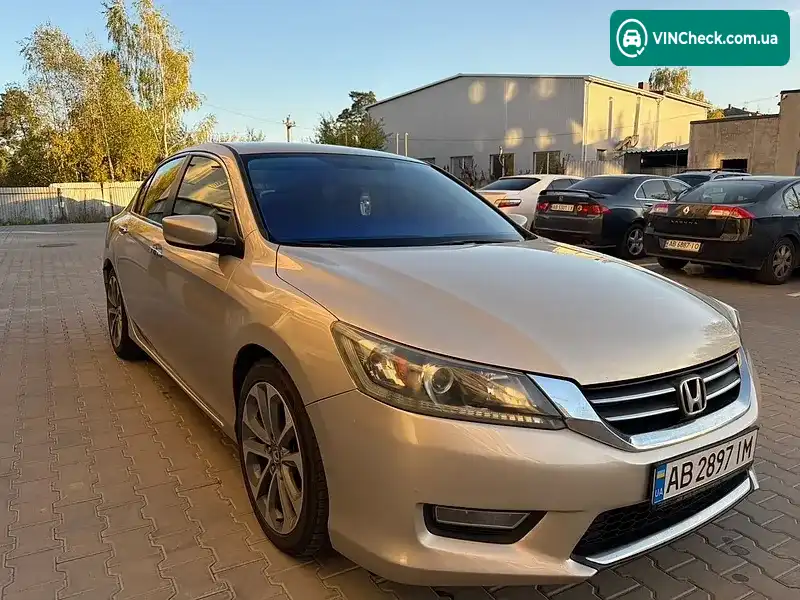 Honda Accord 2013, фото з оголошення 1 з 16, VIN 1HGCR2F57DA214258