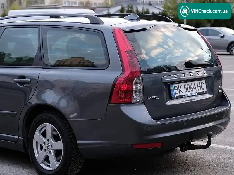 Volvo V50 2011, фото з оголошення 2 з 11, VIN YV1MW76F2A2554956