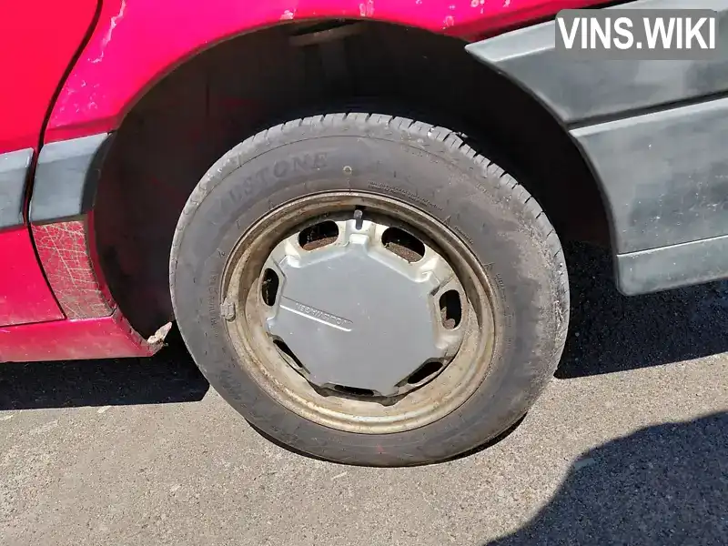 Volkswagen Passat 1988, фото з оголошення 2 з 9, VIN WVWZZZ31ZJE052884