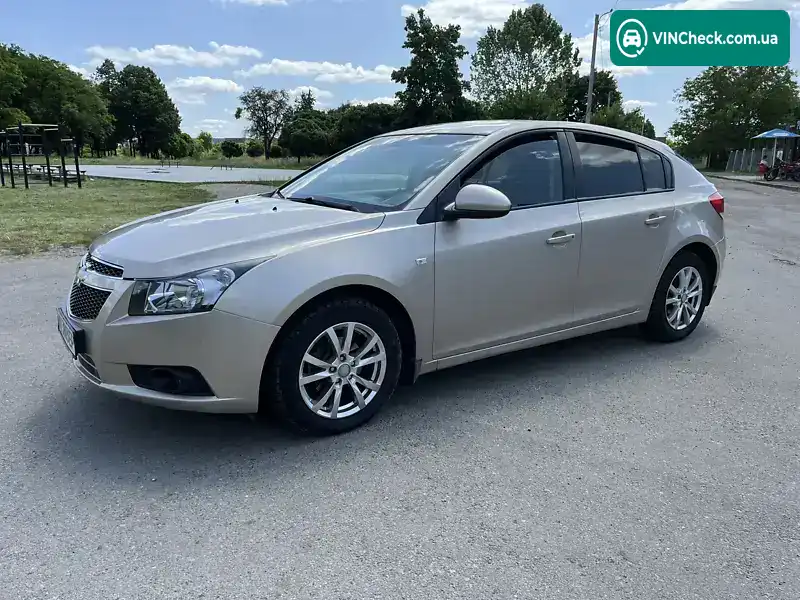 Chevrolet Cruze 2012, фото з оголошення 1 з 14, VIN KL1JF68E9CK711237