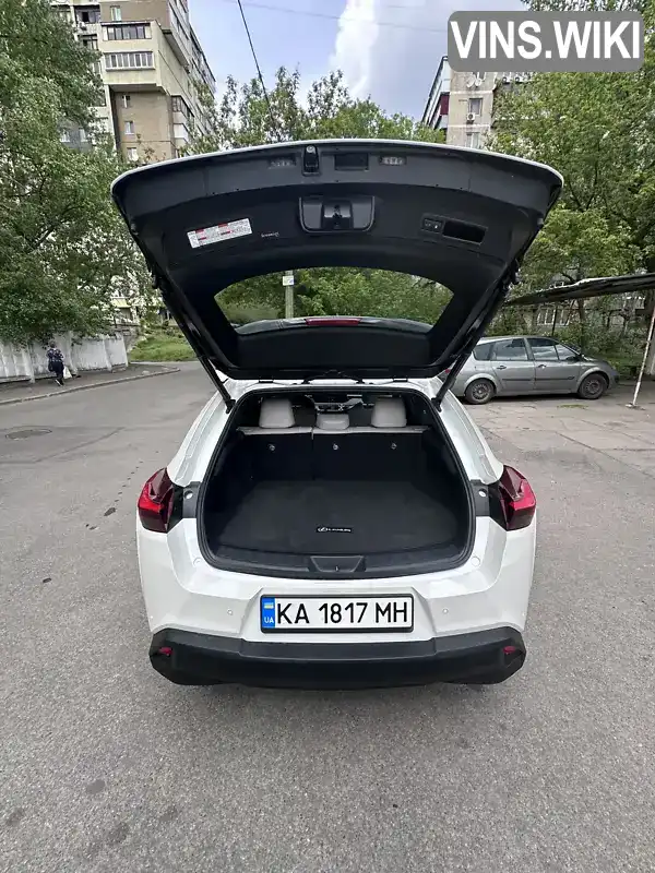 Lexus UX 2019, фото з оголошення 2 з 21, VIN JTHU9JBH3K2014075