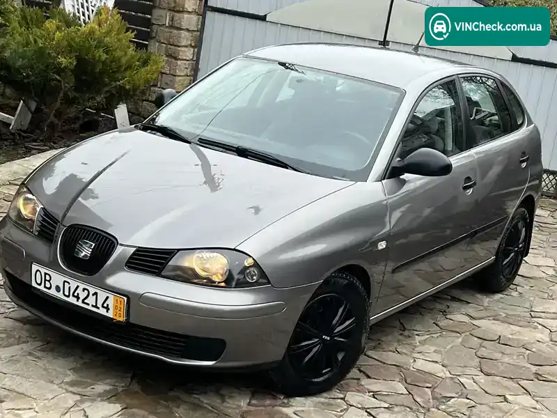 SEAT Ibiza 2003, фото з оголошення 2 з 20, VIN VSSZZZ6LZ3R206861