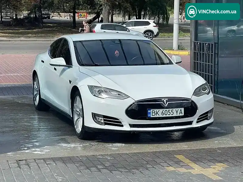Tesla Model S 2015, фото з оголошення 1 з 20, VIN 5YJSA1S1XFFP69486