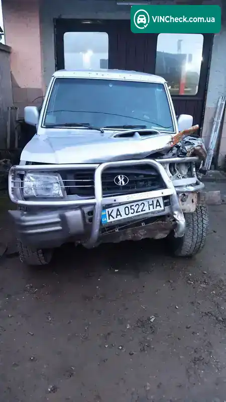 Hyundai Galloper 2000, фото з оголошення 2 з 9, VIN KMXKPE1CPYU382971
