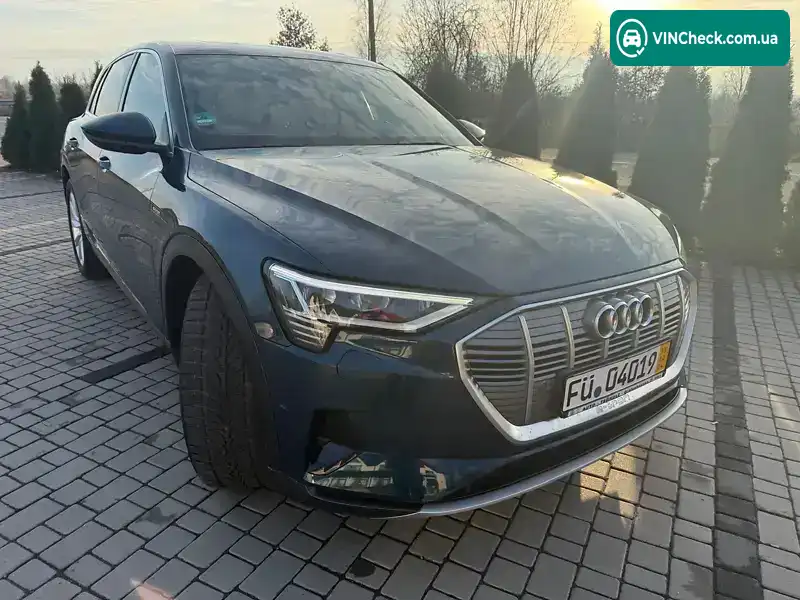 Audi e-tron 2019, фото з оголошення 2 з 20, VIN WAUZZZGE5LB005588