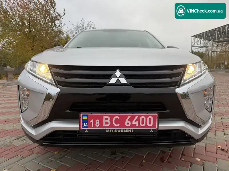 Mitsubishi Eclipse Cross 2019, фото з оголошення 2 з 20, VIN JA4AT4AA1KZ046763