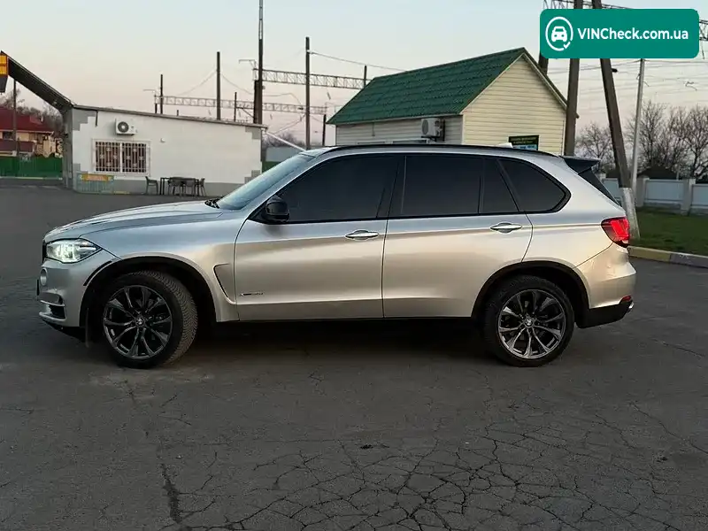 BMW X5 2015, фото з оголошення 2 з 20, VIN 5UXKR0C52F0P11888