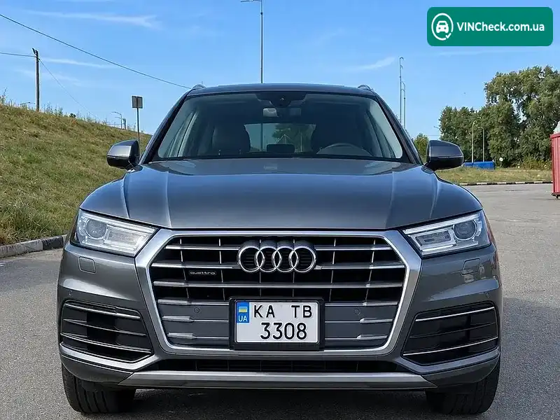 Audi Q5 2020, фото з оголошення 1 з 10, VIN WA1ANAFY3L2066957