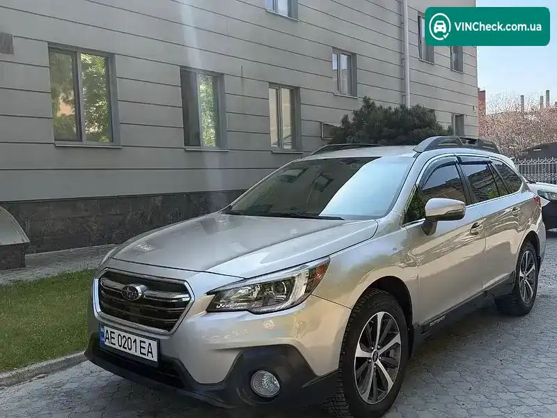 Subaru Outback 2017, фото з оголошення 1 з 21, VIN 4S4BSAFC5J3241817