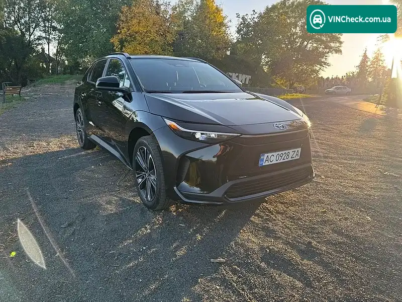 Toyota bZ4X 2024, фото з оголошення 1 з 18, VIN JTMABACA6RA088603