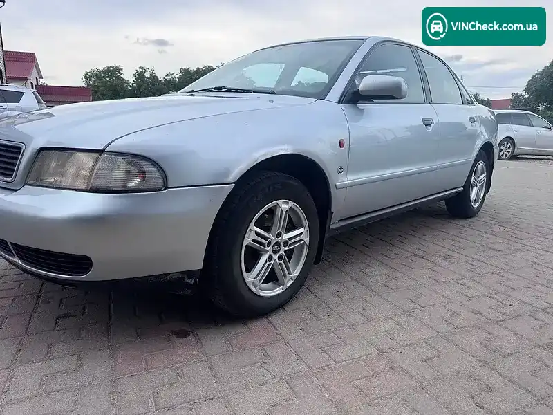 Audi A4 1996, фото з оголошення 1 з 20, VIN WAUZZZ8DZTA039074