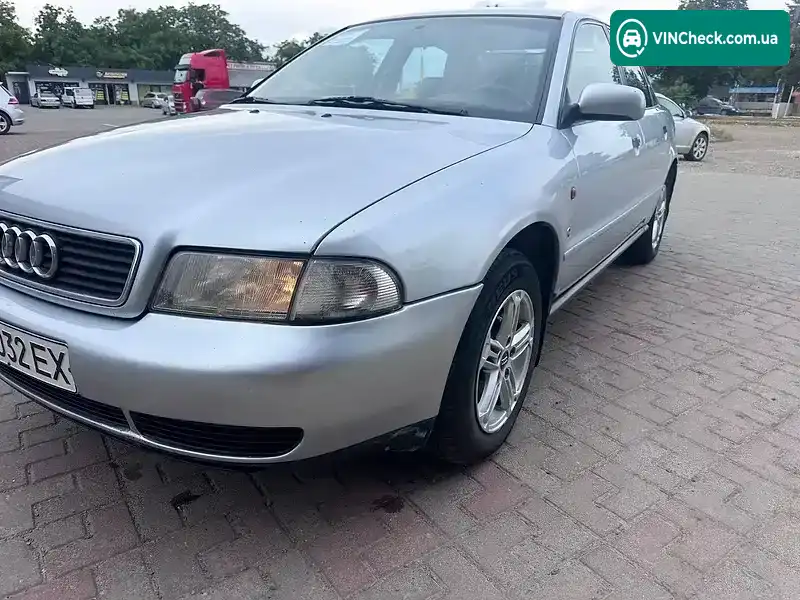 Audi A4 1996, фото з оголошення 2 з 20, VIN WAUZZZ8DZTA039074