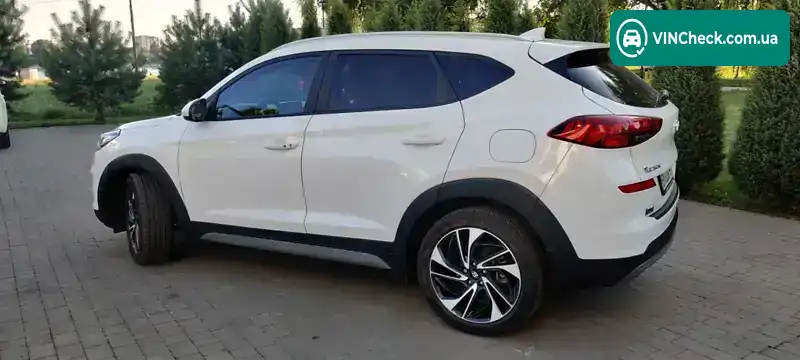 Hyundai Tucson 2020, фото з оголошення 2 з 21, VIN KM8J3CAL5MU320267