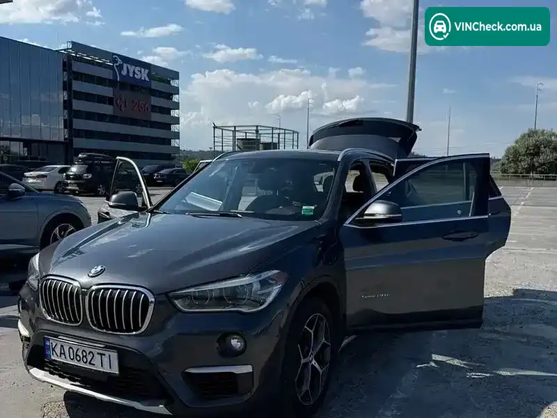 BMW X1 2017, фото з оголошення 2 з 14, VIN WBXHU7C34J5H39548
