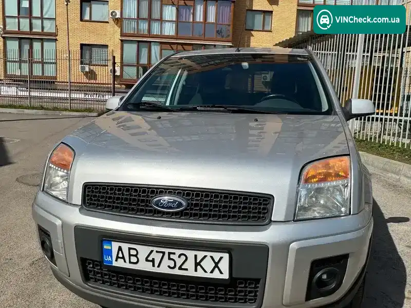 Ford Fusion 2006, фото з оголошення 2 з 16, VIN WF0UXXGAJU6G76965