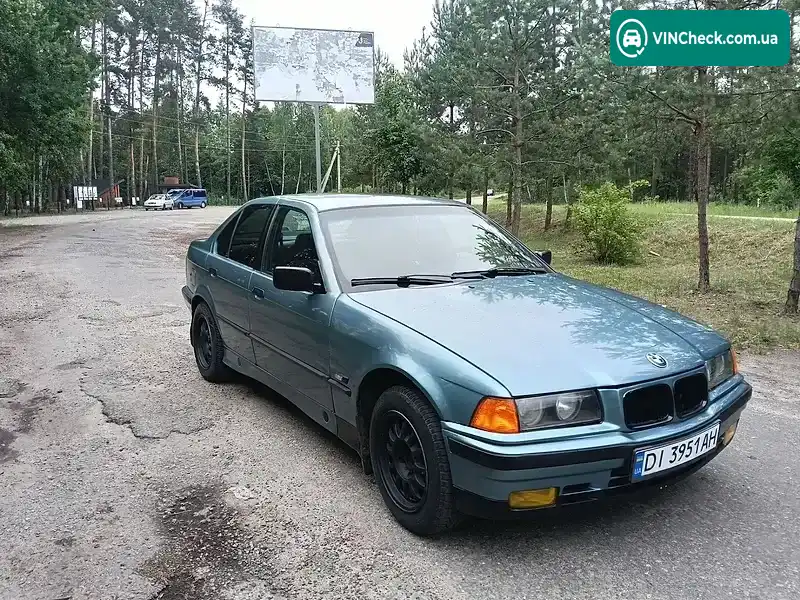 BMW 3 Series 1995, фото з оголошення 2 з 10, VIN WBACA71040FL56933