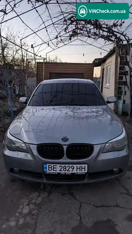 BMW 5 Series 2004, фото з оголошення 1 з 9, VIN WBANA31070B025885