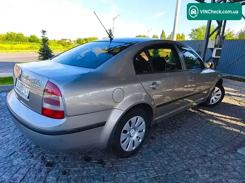 Skoda Superb 2007, фото з оголошення 2 з 20, VIN TMBDL23U47B301369