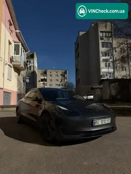 Tesla Model 3 2021, фото з оголошення 1 з 12, VIN 5YJ3E1EB0MF979685
