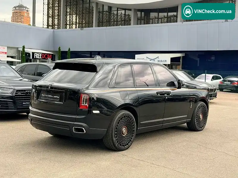 Rolls-Royce Cullinan 2019, фото з оголошення 2 з 20, VIN SCATV4103LU200573