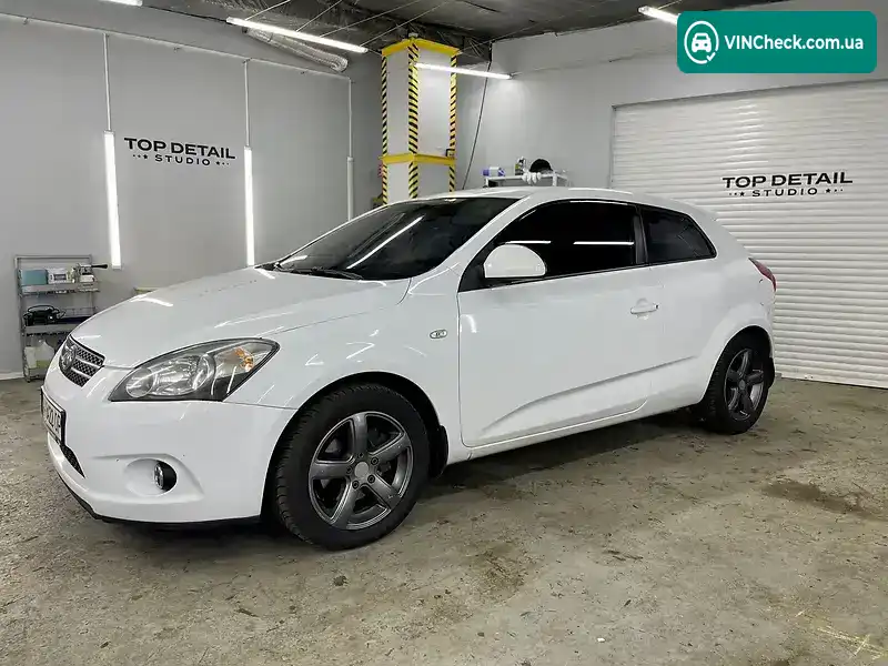 Kia Ceed 2008, фото з оголошення 1 з 19, VIN U5YFF23239L027409