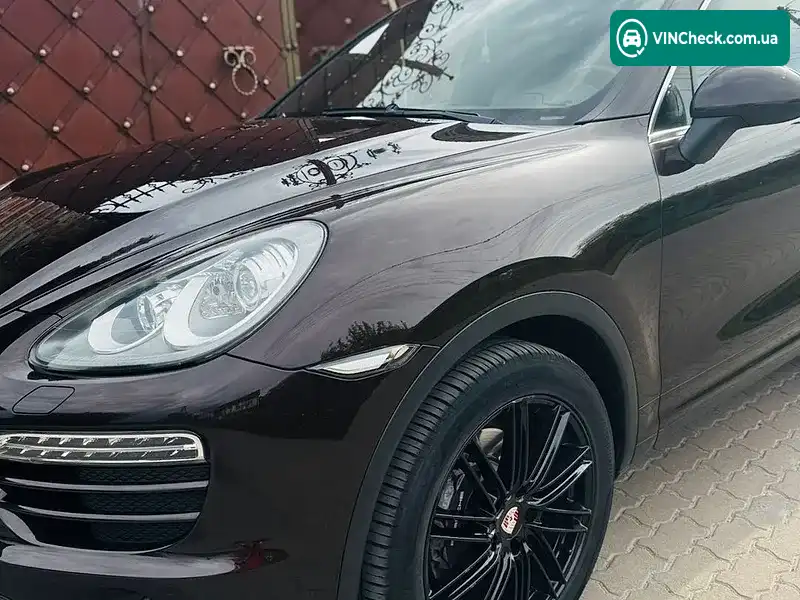 Porsche Cayenne 2013, фото з оголошення 1 з 15, VIN WP1ZZZ92ZELA05389