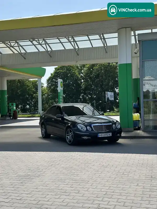 Mercedes-Benz E-Class 2004, фото з оголошення 1 з 8, VIN WDB2110231A705907