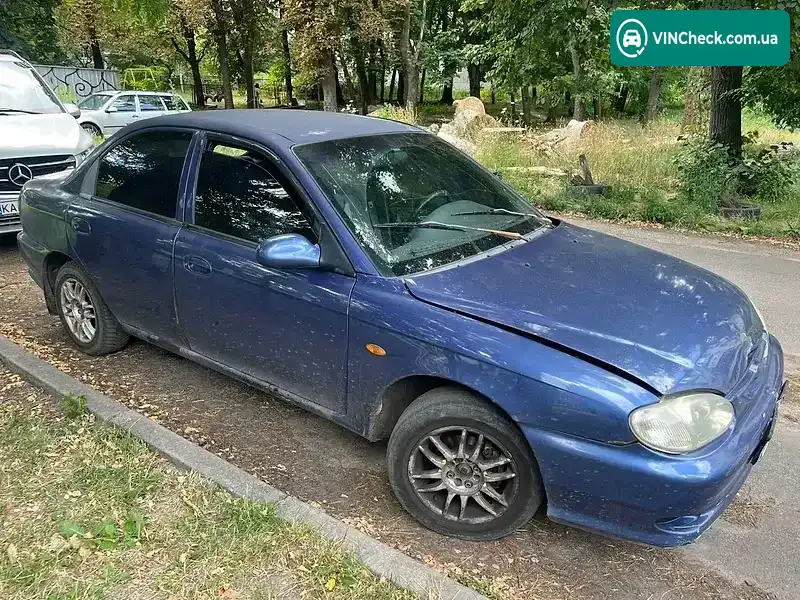 Kia Sephia 2000, фото з оголошення 1 з 8, VIN KNEFB2222Y5611534