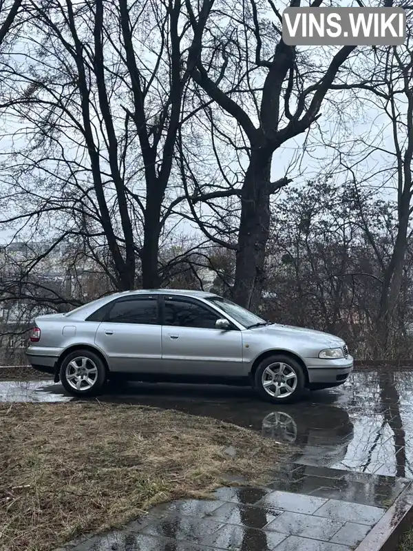 Audi A4 1997, фото з оголошення 2 з 8, VIN WAUZZZ8DZVA289517
