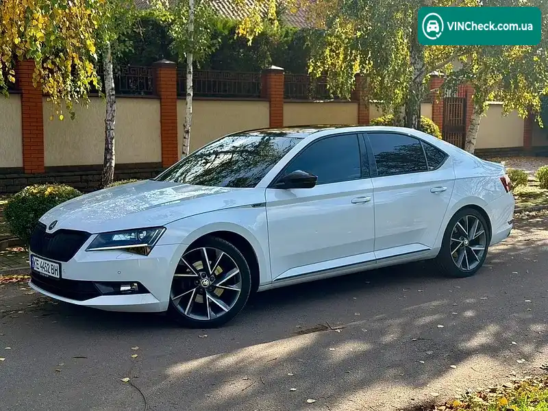 Skoda Superb 2019, фото з оголошення 2 з 20, VIN TMBAJ7NP0K7074061