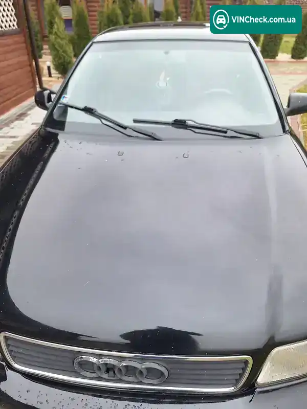 Audi A4 1997, фото з оголошення 2 з 5, VIN WAUZZZ8DZWA041017