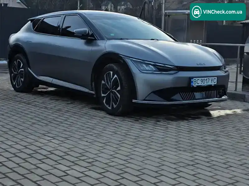 Tesla Model Y 2024, фото з оголошення 2 з 20, VIN 7SAYGDED9SF223744
