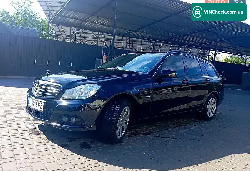 Mercedes-Benz C-Class 2012, фото з оголошення 1 з 8, VIN WDD2042011F918319