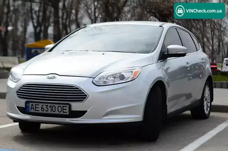Ford Focus 2012, фото з оголошення 1 з 20, VIN 1FADP3R46DL185556
