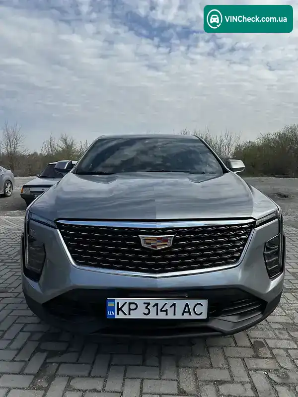 Cadillac XT4 2023, фото з оголошення 1 з 21, VIN 1GYAZAR43RF110678