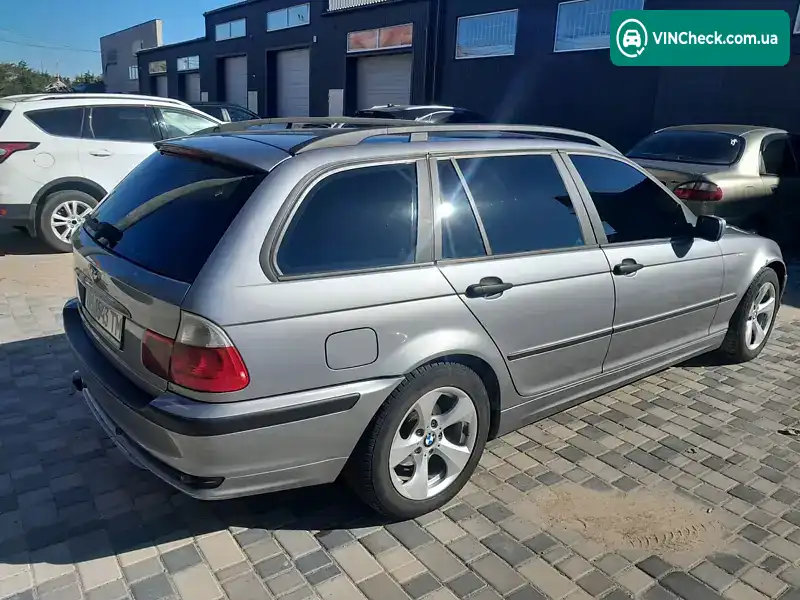BMW 3 Series 2004, фото з оголошення 2 з 4, VIN WBAEL71000PL55596