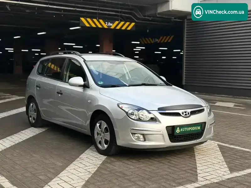 Hyundai i30 2009, фото з оголошення 2 з 20, VIN TMADB81DP9J007676