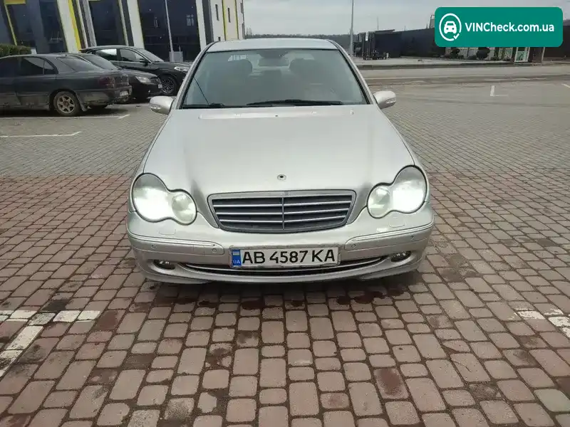 Mercedes-Benz C-Class 2002, фото з оголошення 1 з 21, VIN WDB2030161A460607