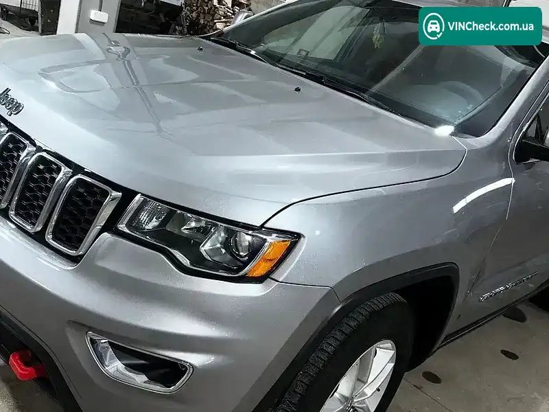 Jeep Grand Cherokee 2018, фото з оголошення 2 з 20, VIN 1C4RJFAG2JC320987